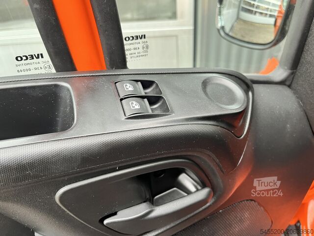 Loading platform Iveco Daily 35C14 2.3 375 Laadklep 500kg Trekhaak 350...