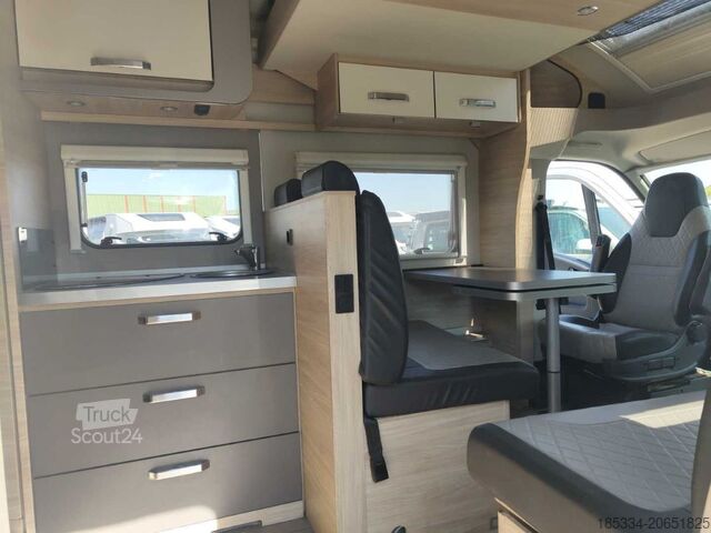 Teilintegriertes Wohnmobil Fiat Ducato Carasuite 650 MF Teilintegriert | Voll ausgestattet