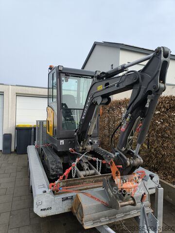 Mini bageri Volvo EC 20