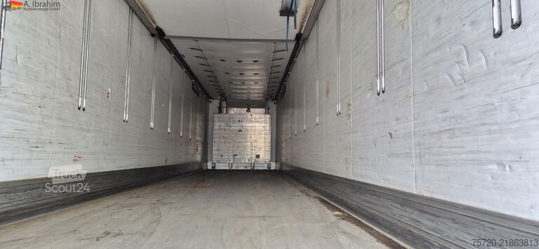 Semi-remorque Schmitz SKO24 L Thermoking SLX 400 Scheibenbremse Liftachse