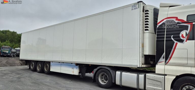 Semitrailer Schmitz SKO24 L