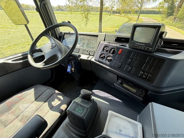 Перевозка лошадей Mercedes Actros