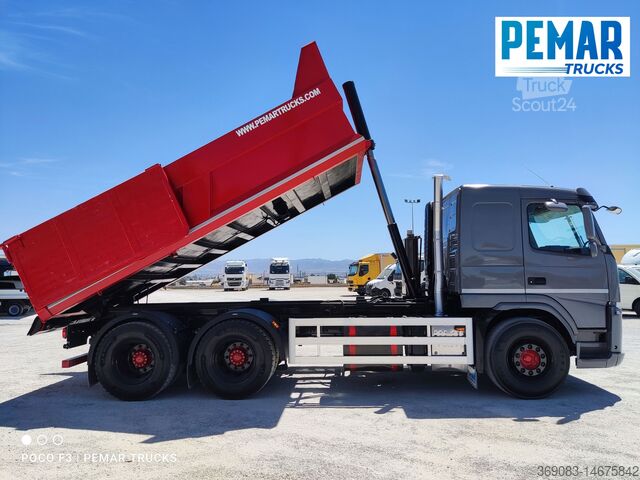 Volquete VOLVO FM 440 6X4 DUMPER - BASCULANTE