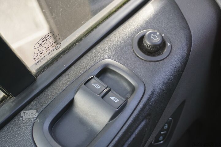 Wohnmobilcenter Sachsen GmbH Wohnmobilcenter Sachsen GmbH Wohnmobilcenter Sachsen GmbH