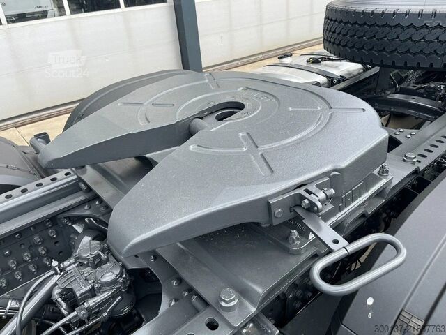 Standaard-SZM Mercedes-Benz Actros 3348 S 6x4 Tractor Head