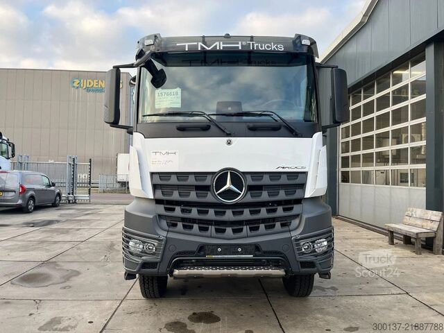 Автокран Mercedes-Benz Arocs 4140 K 8x4 Crane Truck