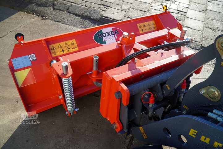 Lastmaskin för gÄrdsplanering Eurotrac W11 Kabine Schneeschild 1,60m