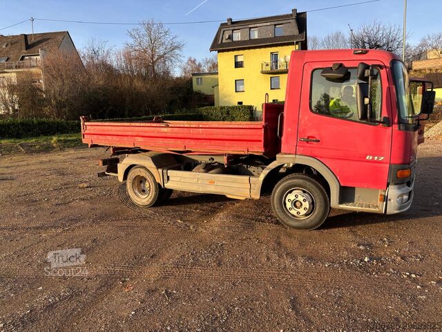 Kipper LKW Mercedes Atego 817