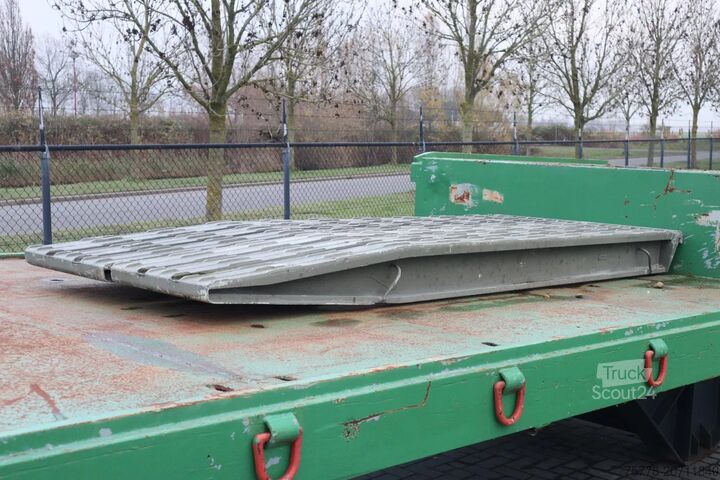 Caricatore semi basso Onbekend SEMI-TRAILER | FULL STEEL | HEAVY DUTY | EX-ARMY