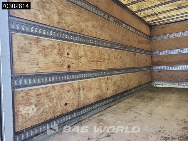 Koffer Mercedes Atego 818 Atego 4X2 8tonner Automatic 1500kg La...