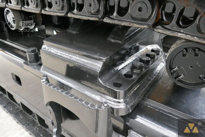 Koparka gąsienicowa Caterpillar 390F LME