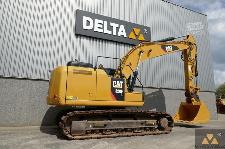 Koparka gąsienicowa Caterpillar 320FL