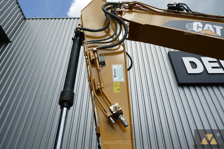 Koparka gąsienicowa Caterpillar 320FL