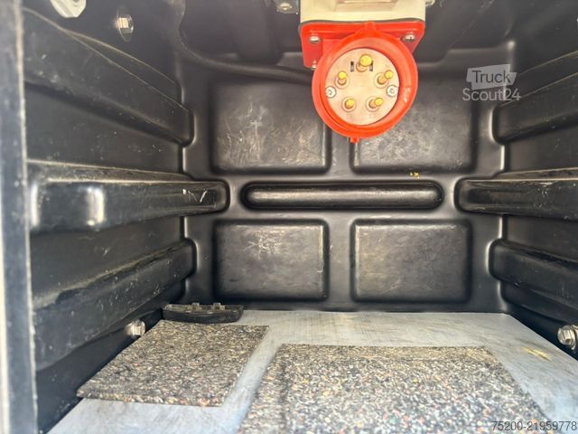 Fourgon isotherme frigorifique MERCEDES-BENZ 316 CDI Tiefkühler, Sprinter