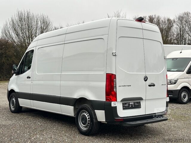 Kombi z visokim stropom Mercedes-Benz Sprinter 315 CDI L2H2 DAB MBUX KlimaKam