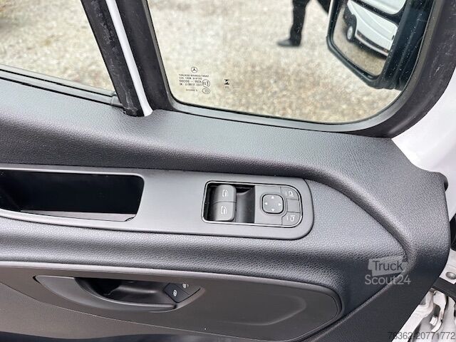 Kombi z visokim stropom Mercedes-Benz Sprinter 315 CDI L2H2 DAB MBUX KlimaKam