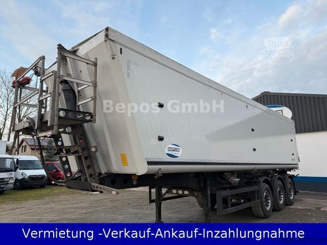 Kipper Auflieger SCHMITZ CARGOBULL SKI 24 SL 9.6 v50 m3 - Aluksaten