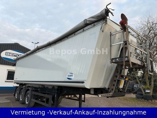 Kipper Auflieger SCHMITZ CARGOBULL SKI 24 SL 9.6 v50 m3 - Aluksaten