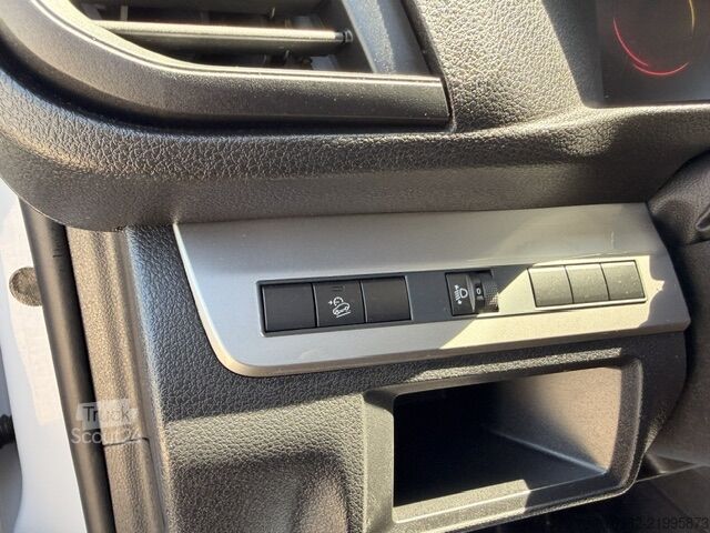 Vagonetă cu cutie lungă FIAT Scudo L3 Aut. Carplay. Navi. Klima. PDC