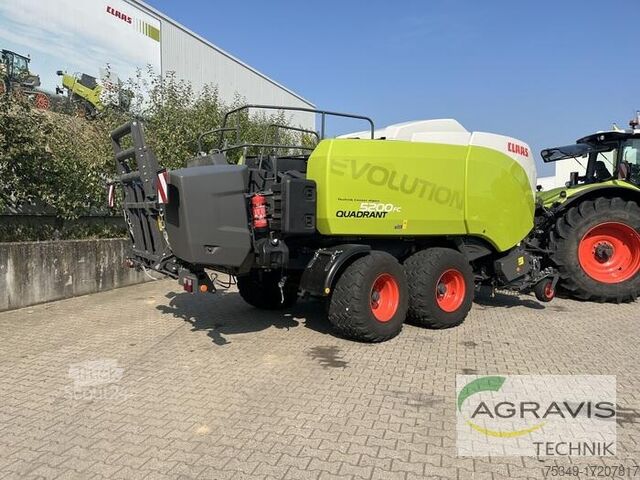 Bálázógép (mezőgazdaság) Claas QUADRANT 5200 EVOLUTION FC TANDEM