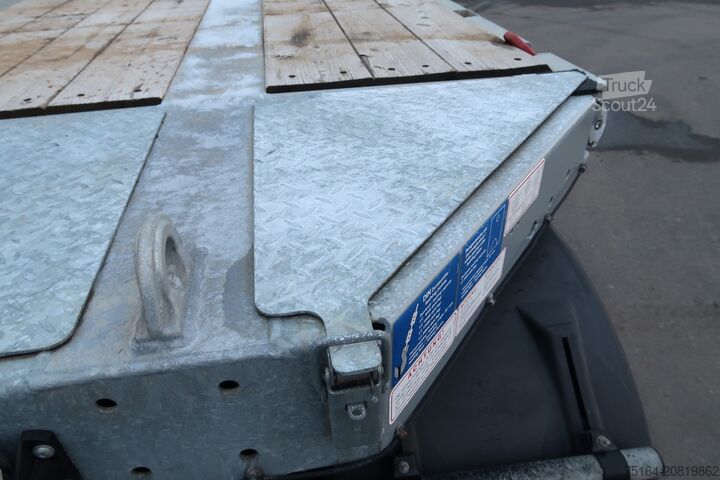 Tieflader-Sattelauflieger Müller-Mitteltal T4 Profi 40,0 feuerverzinkt