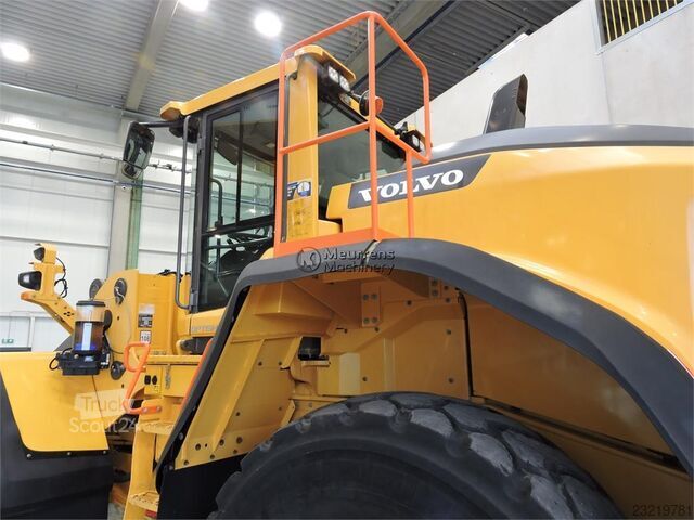 Volvo L180H с нова кофа Volvo L180H New Bucket