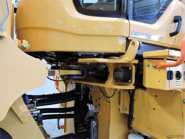 Volvo L180H с нова кофа Volvo L180H New Bucket