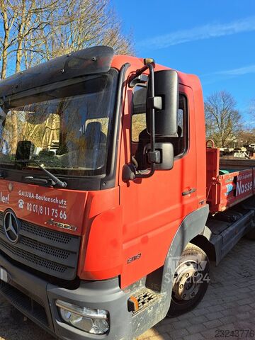 Trevejs-tipvogn Mercedes-Benz Atego 818
