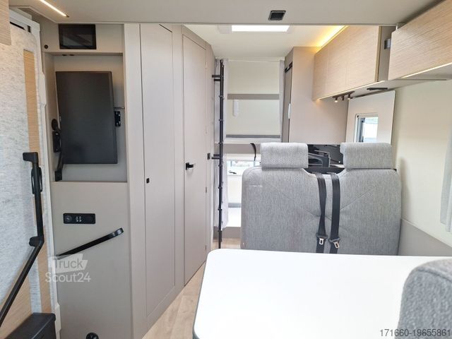 Ημιενσωματωμένο αυτοκινούμενο τροχόσπιτο BÜRSTNER Campeo TD 676 G