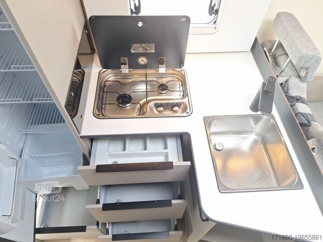 Ημιενσωματωμένο αυτοκινούμενο τροχόσπιτο BÜRSTNER Campeo TD 676 G