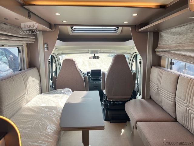 Polintegriran avtodom BÜRSTNER Lyseo TD 684 G 180 PS Automatik