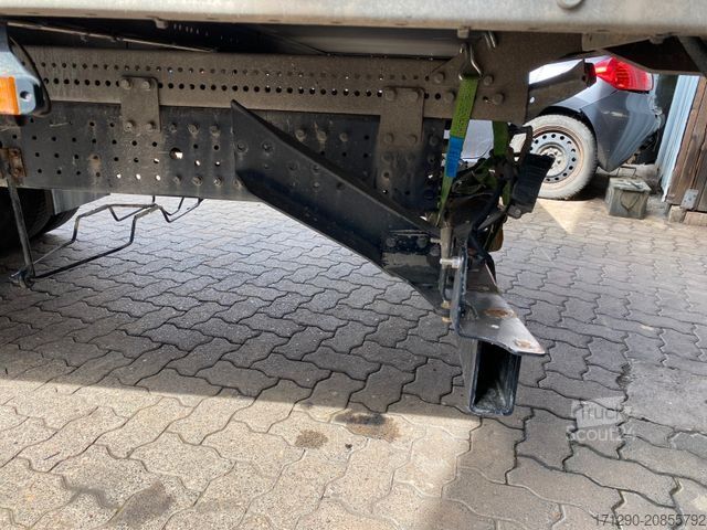 Pick-up van FUSO Canter 9/18