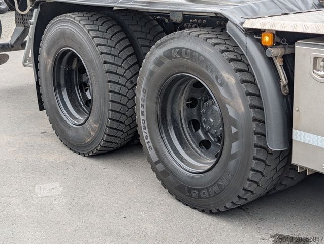 Logging truck MAN TGX 33.510 6X4 Loglift F125 ZT 93