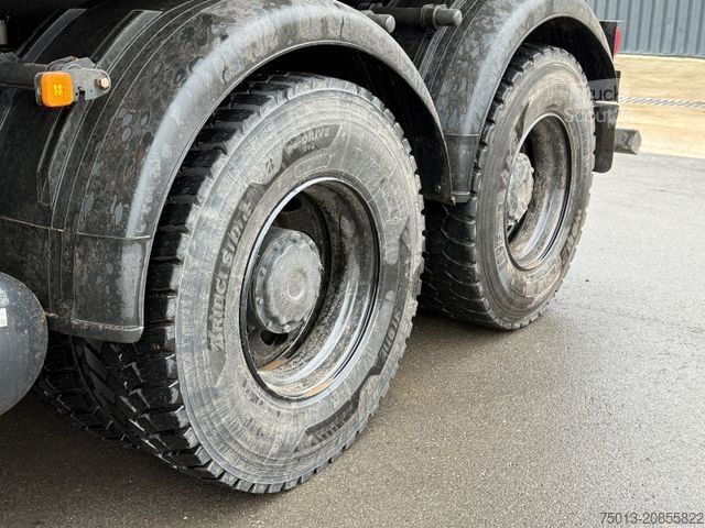 Three-sided tipper truck MAN TGS 41.470 8X4 BB CH MEILLER Dreiseitenkipper