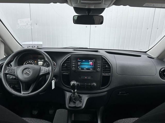 Panelinis furgonas MERCEDES-BENZ Vito 114 MIXTO KOMPAKT 6G KLIMA MBUX KAMERA AHK