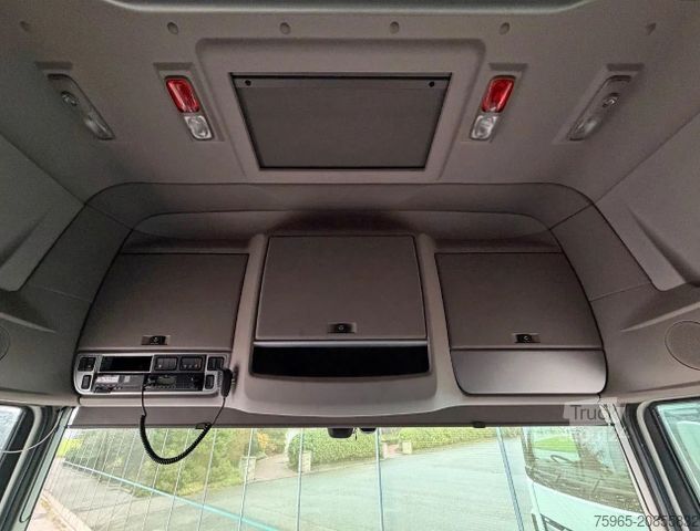 Standard tractor unit DAF XF 480 FT SSC 2X TANKS 641.000 KM SMART TACHO 2