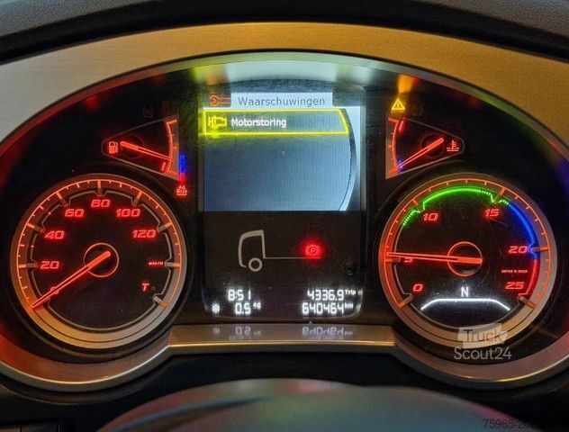 Standard tractor unit DAF XF 480 FT SSC 2X TANKS 641.000 KM SMART TACHO 2