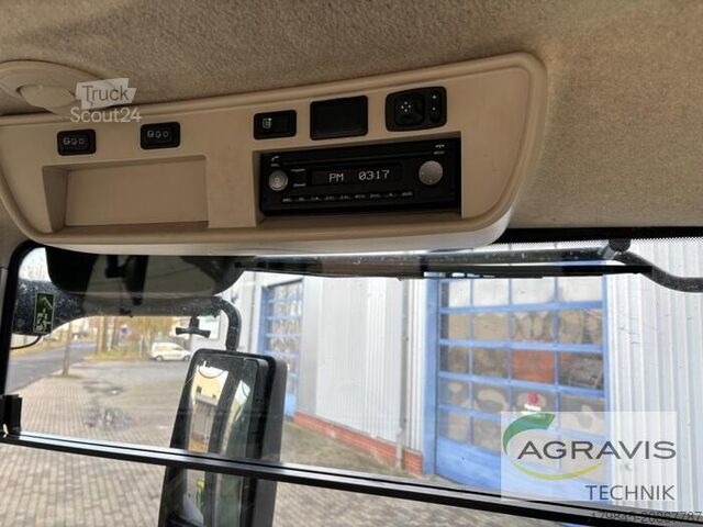 Tractor John Deere 8320 R