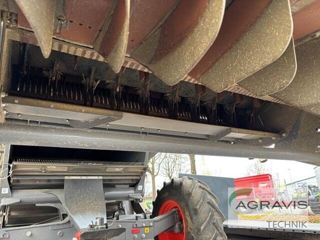 Combine harvester Claas EVION 450 MAXI