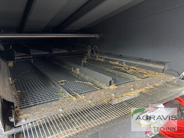 Combine harvester Claas EVION 450 MAXI