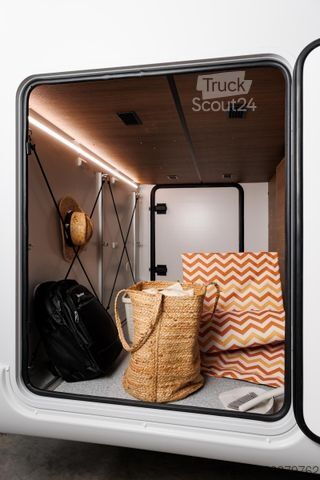 Polintegriran avtodom BENIMAR Mileo M268 ALDE Heizung / Verfügbar Mai 2026