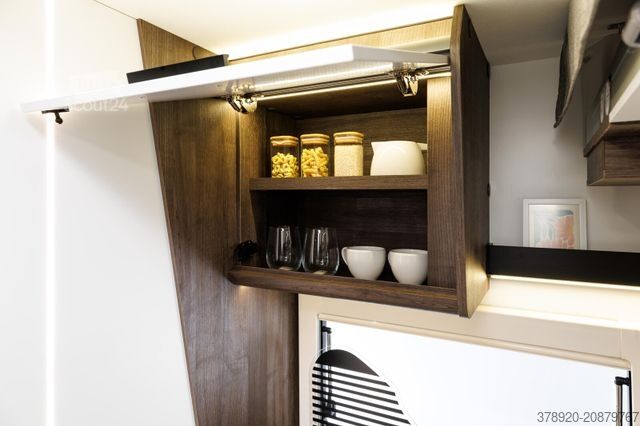 Polintegriran avtodom BENIMAR Tessoro T468 Heavy, Verfügbar April 2026