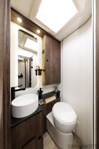 Polintegriran avtodom BENIMAR Tessoro T463 Verfügbar März 2026