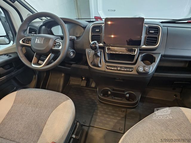 Polintegriran avtodom CARADO T 448 Digital+Safety Paket / 4,4tn