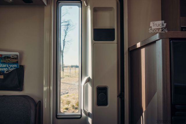 Polintegriran avtodom CARADO Edition24 T Ford 447 AHK, Satanlage, 165PS Aut.