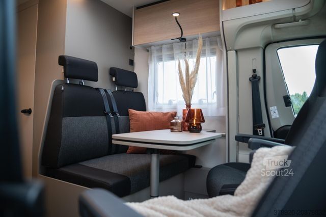 Caravana semiintegrada LMC Tracer V 670 MJ26 November 2025 Verfügbar