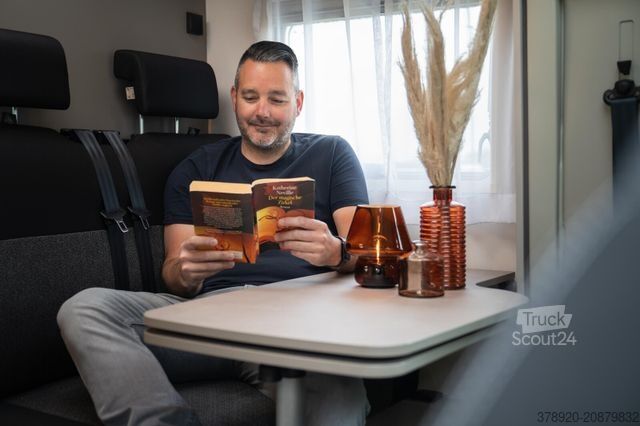 Caravana semiintegrada LMC Tracer V 670 MJ26 November 2025 Verfügbar