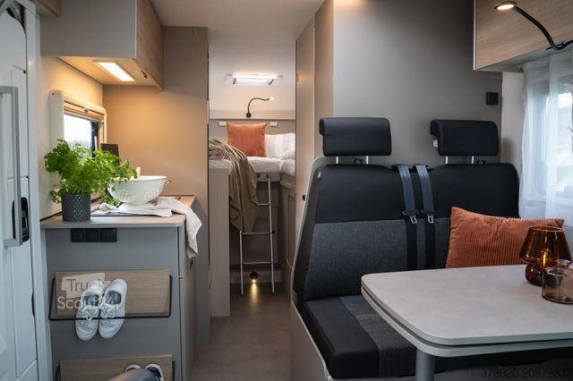 Caravana semiintegrada LMC Tracer V 670 MJ26 sofort Verfügbar