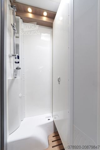 Półzintegrowany kamper LAIKA Ecovip L 2009 Sonderpreis, ACC, Pack Safety