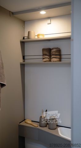 Caravana semiintegrada LMC Tracer 730 EL MJ26 November 2025 Verfügbar